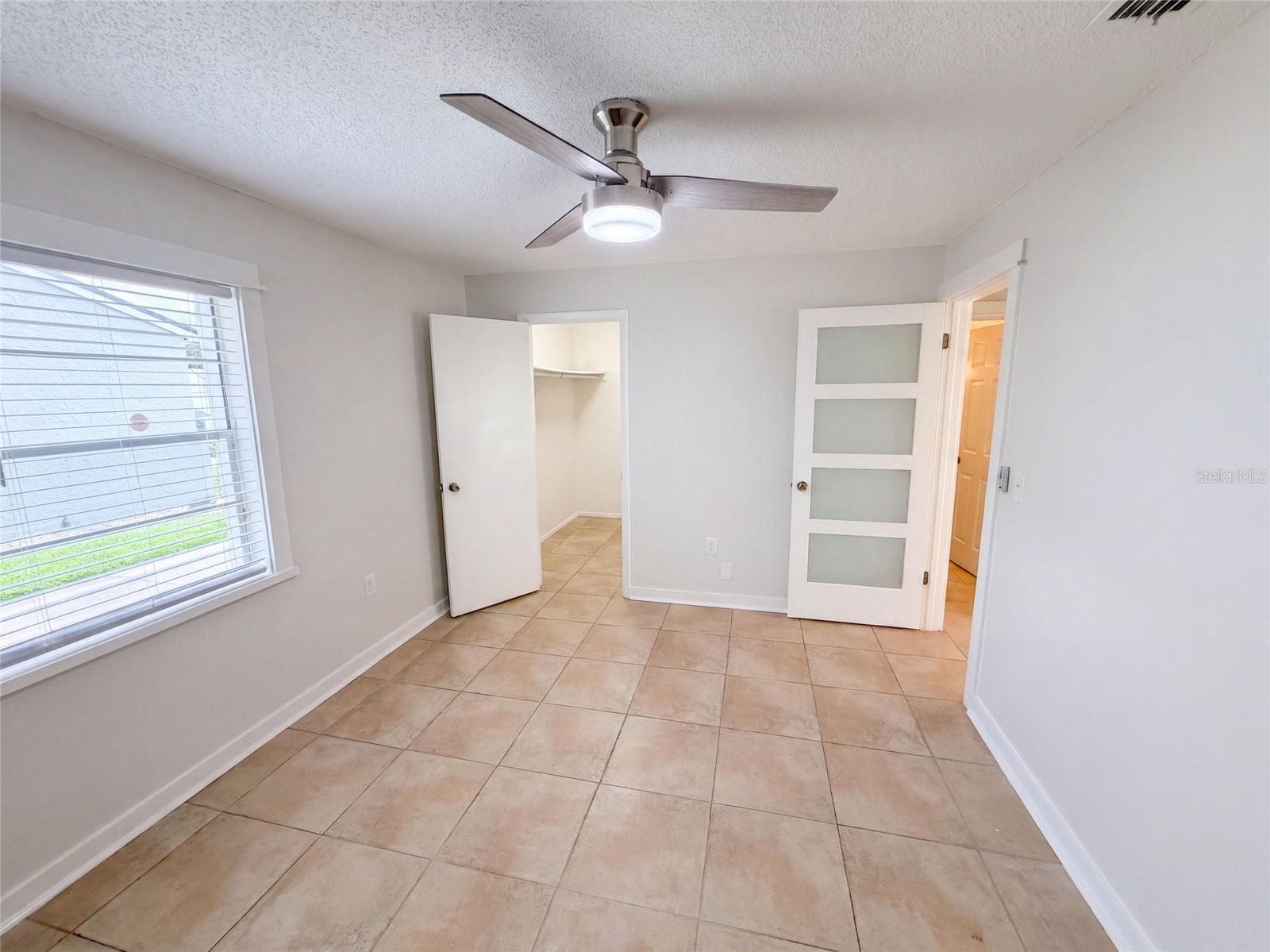 Townhouse at 411 DORCHESTER SQ, LAKE MARY, photo 13 of 19