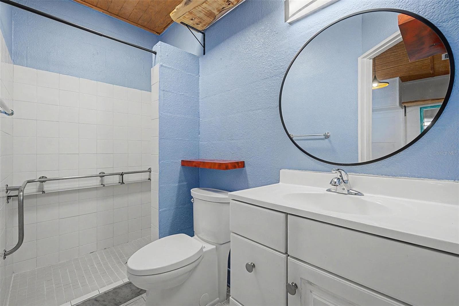 Single Family Residence at 1304 PARKWOOD ST, CLEARWATER, photo 16 of 35