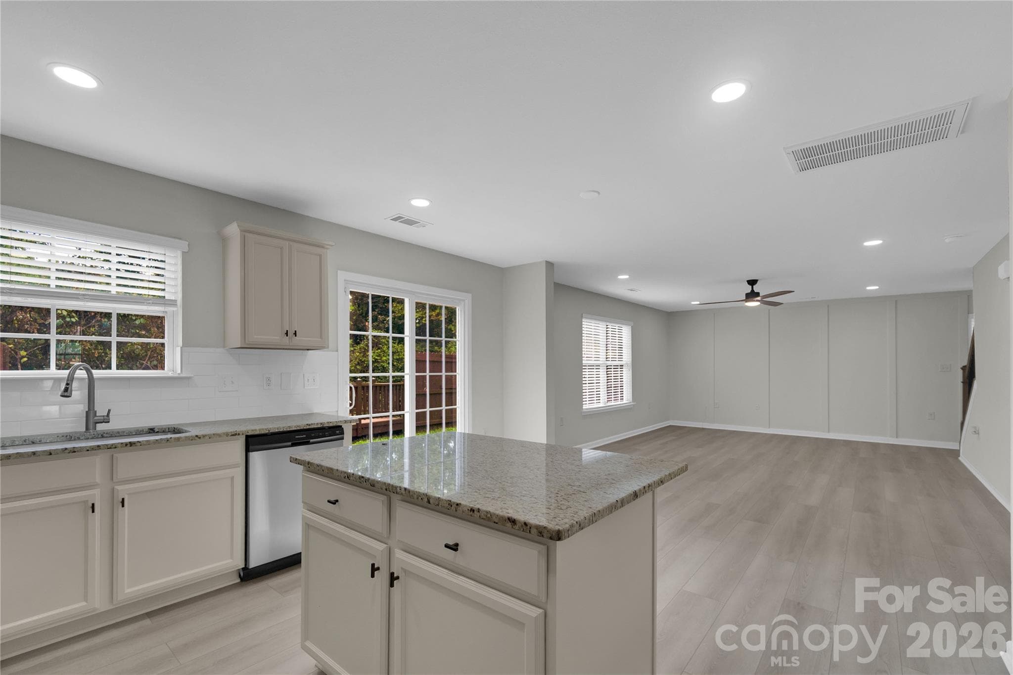 Single Family Residence at 3636 Alexander Forest Drive, Charlotte, photo 39 of 48