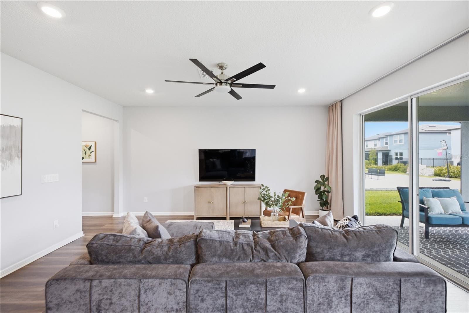 Single Family Residence at 18140 RAMBLE ON WAY, LAND O LAKES, photo 7 of 60