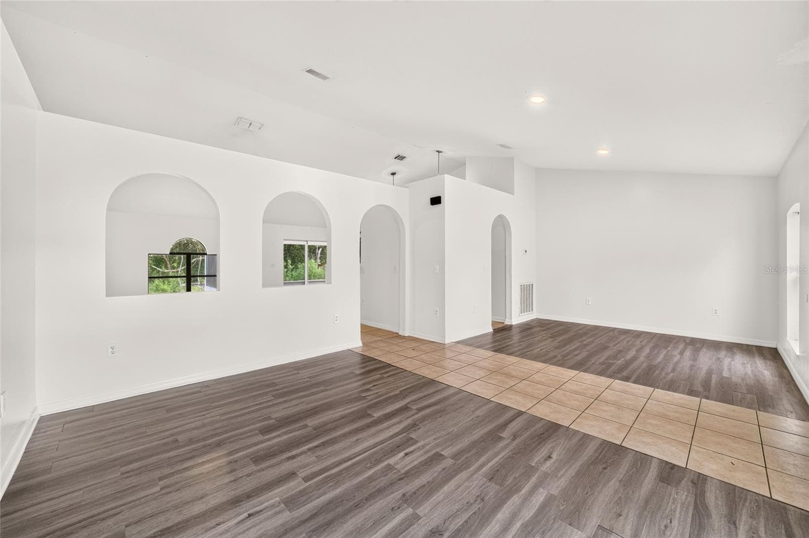 Single Family Residence at 12792 SW 43 CIR, OCALA, photo 5 of 53