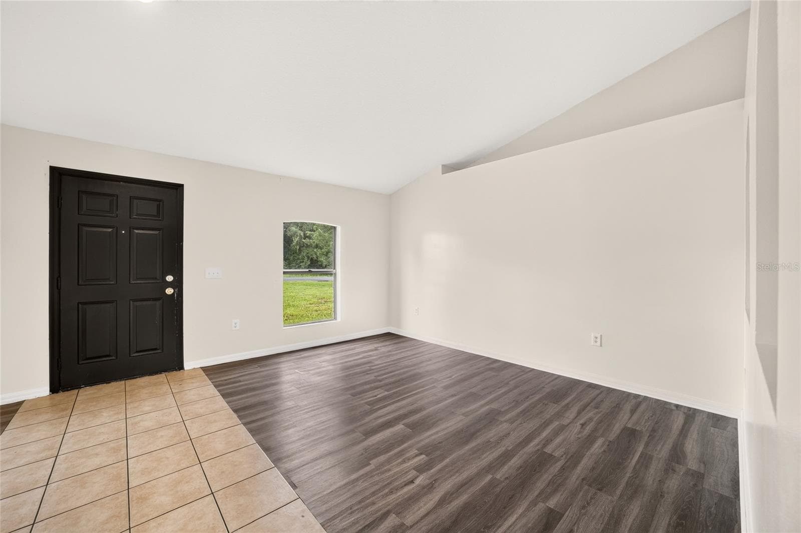 Single Family Residence at 12792 SW 43 CIR, OCALA, photo 9 of 53