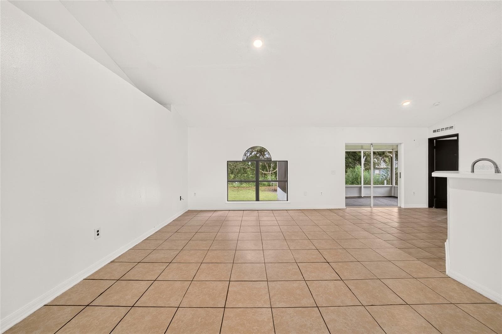 Single Family Residence at 12792 SW 43 CIR, OCALA, photo 15 of 53