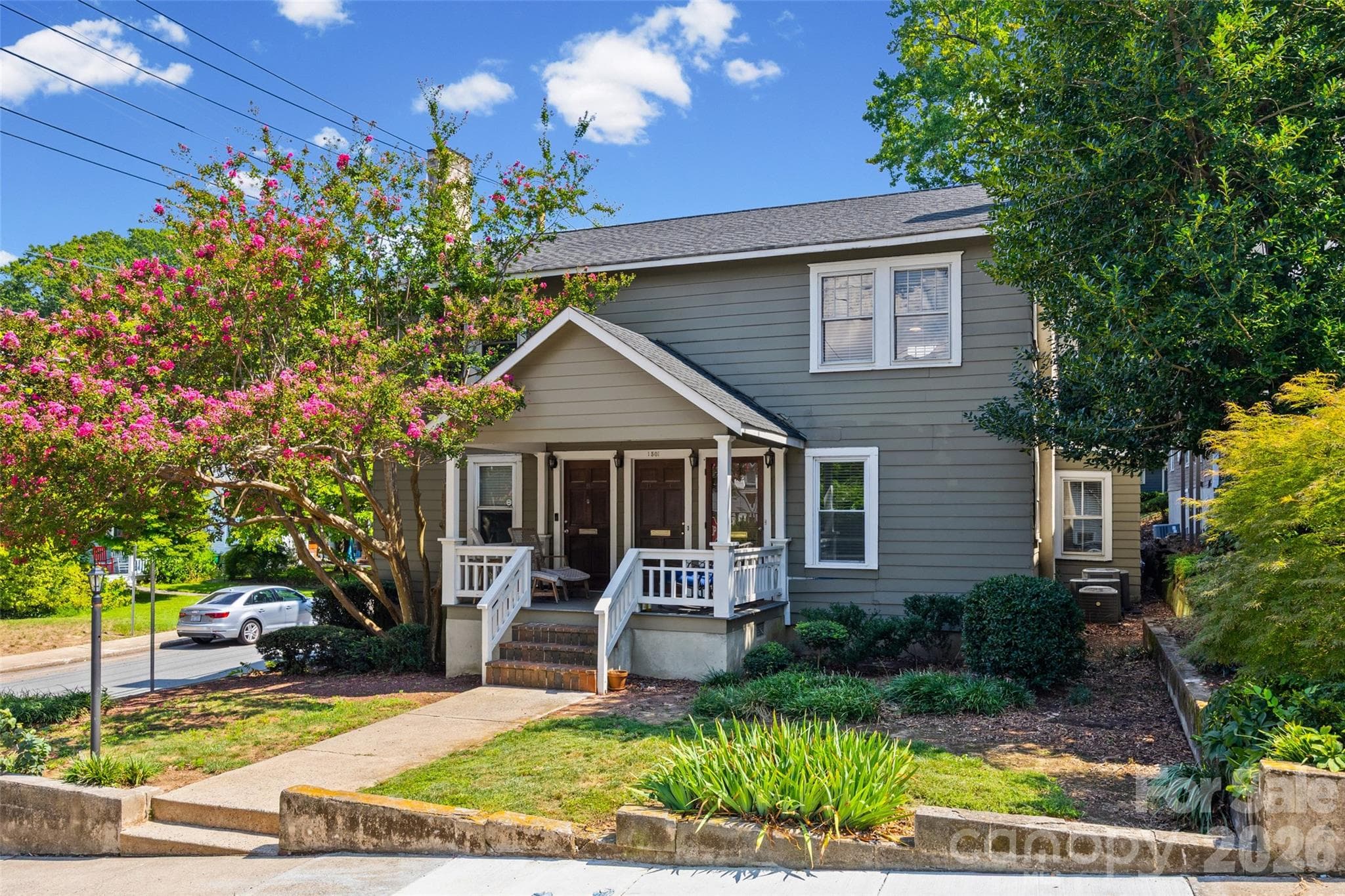 Condominium at 1501 Cleveland Avenue, Charlotte, photo 8 of 25