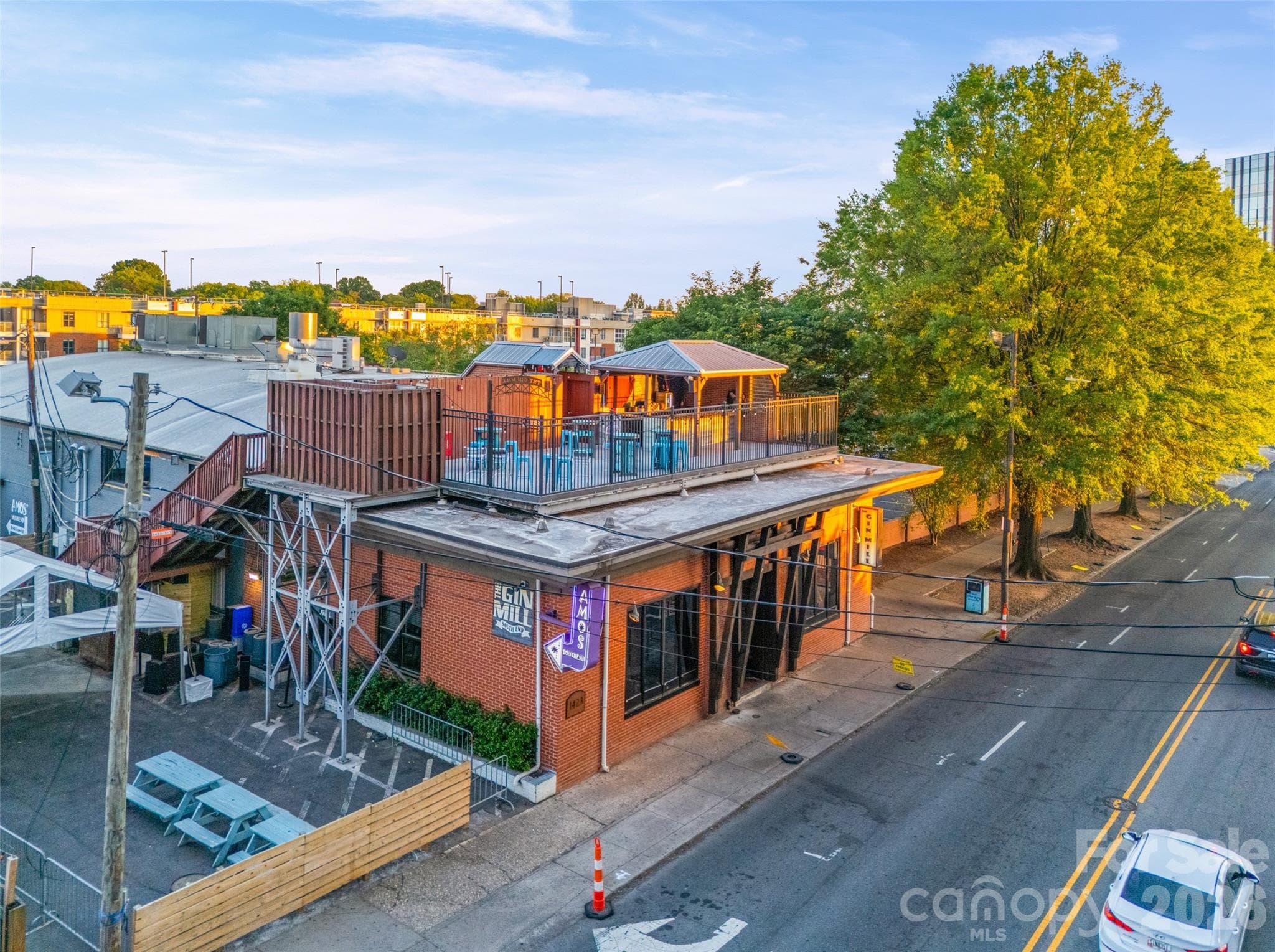 Condominium at 1501 Cleveland Avenue, Charlotte, photo 23 of 25