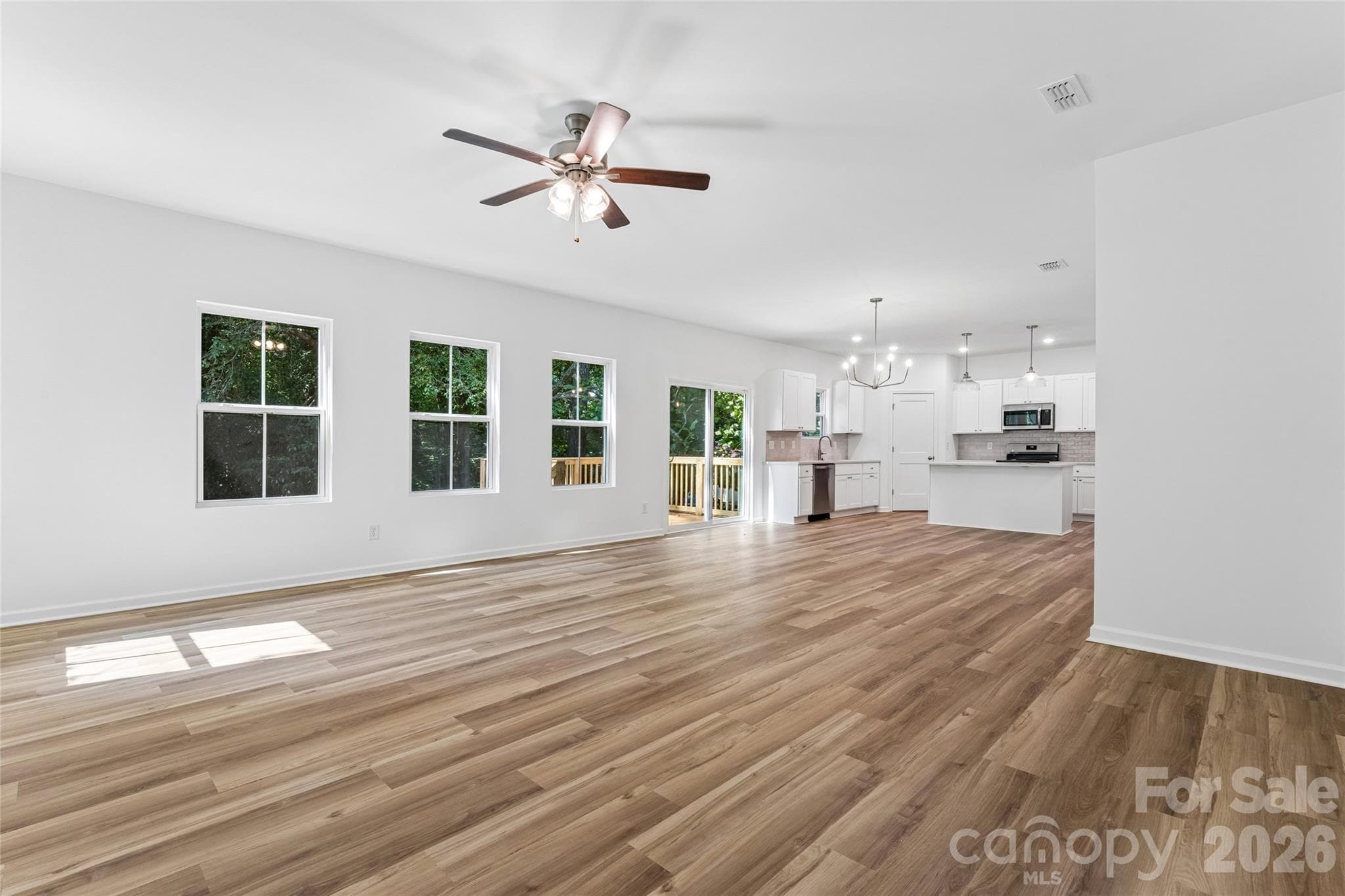 Single Family Residence at 8216 Willhill Road, Mint Hill, photo 35 of 44