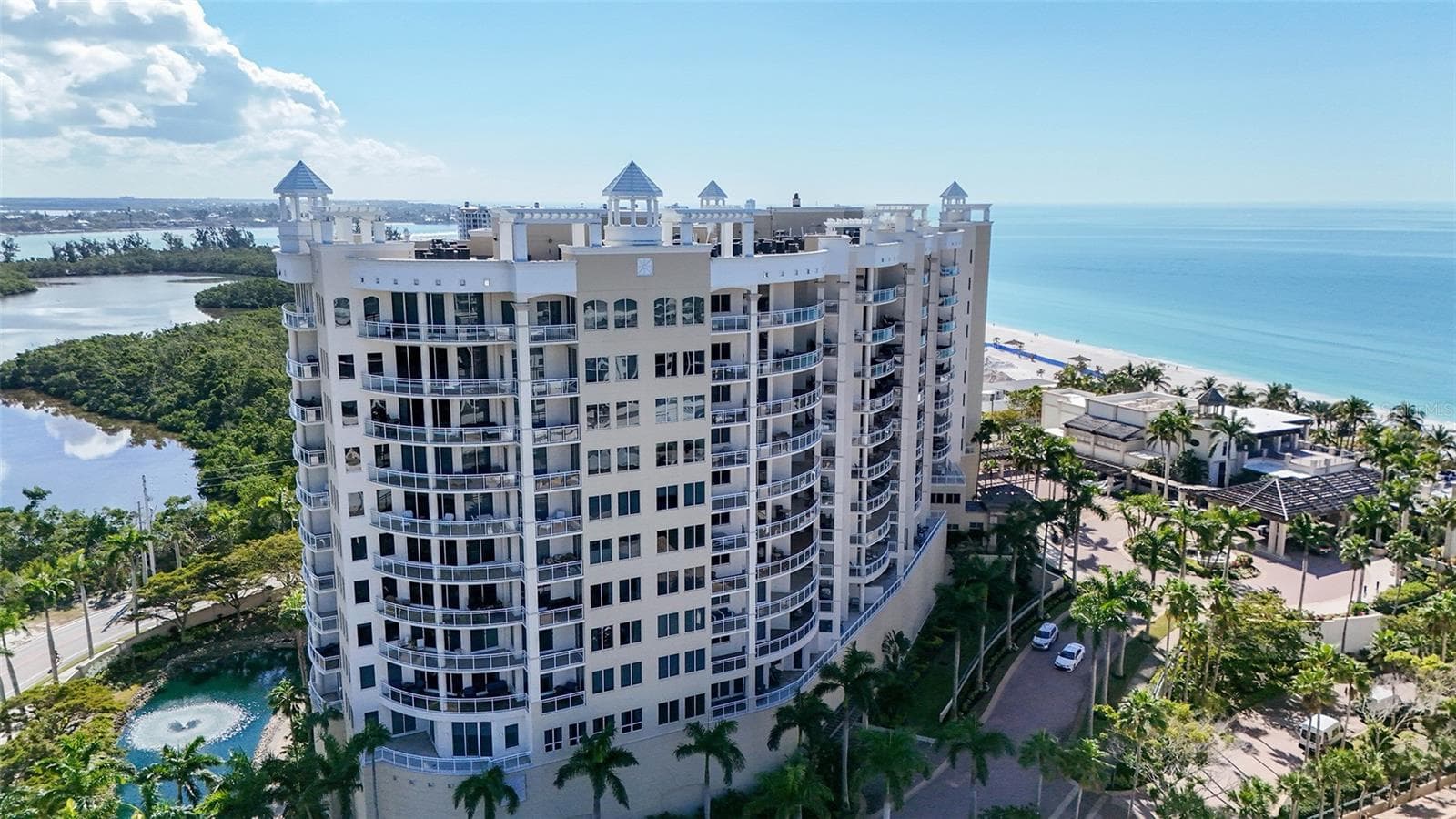 Condominium at 1300 BENJAMIN FRANKLIN DR #809, SARASOTA, photo 2 of 92