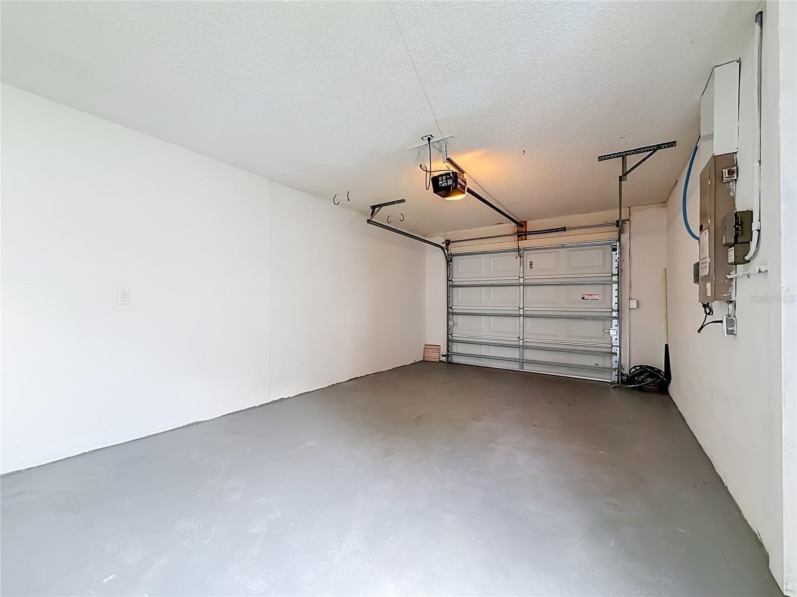 Single Family Residence at 2950 CURLING CT, PALM HARBOR, photo 20 of 33
