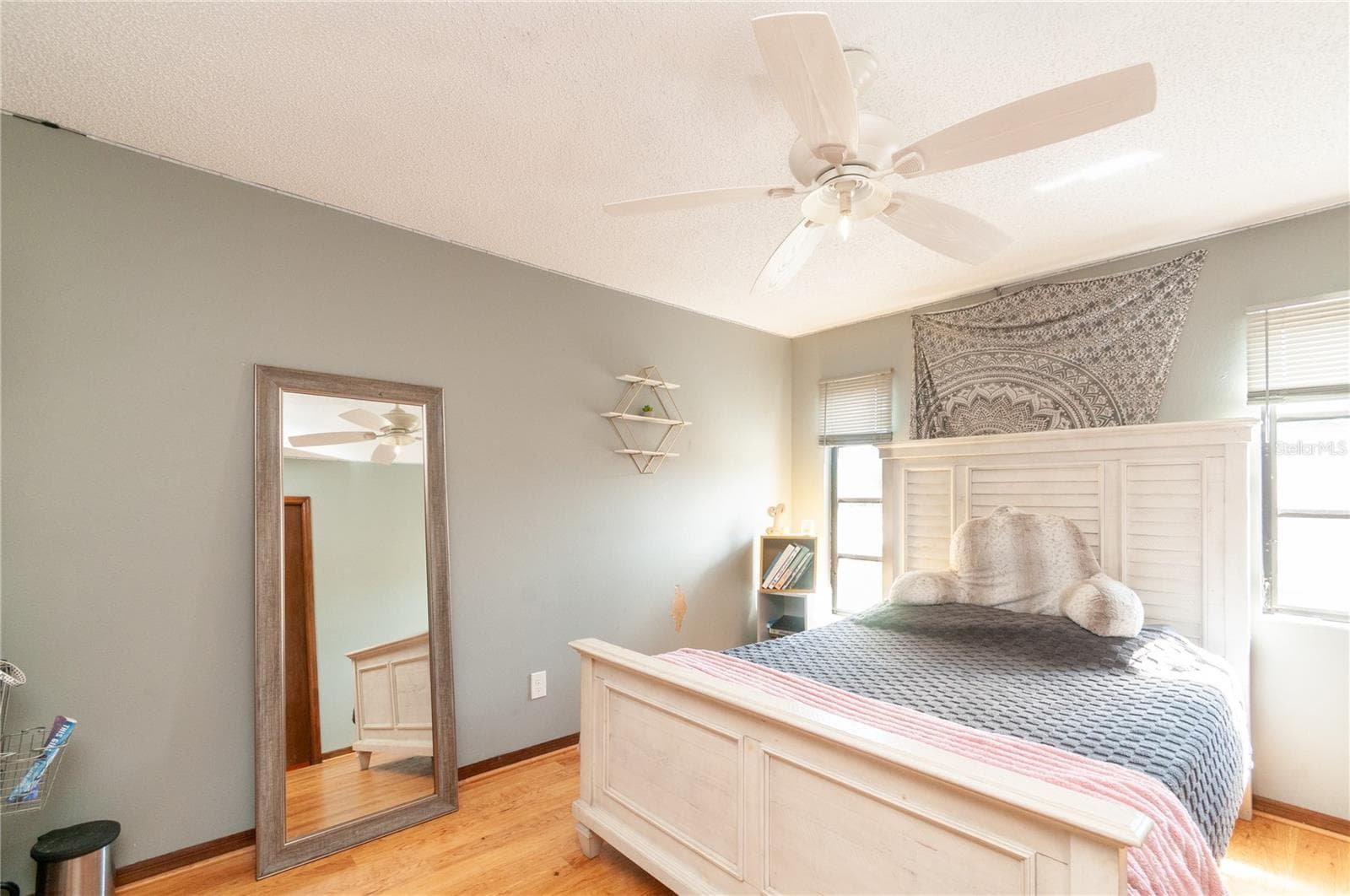 Single Family Residence at 859 PINEWOOD TER W, PALM HARBOR, photo 32 of 51