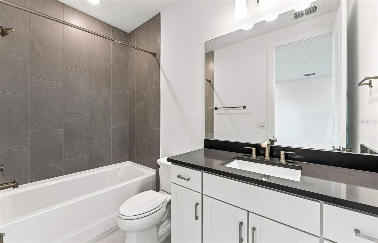 Bathroom 6 - 35224 COHAGEN TRL, ZEPHYRHILLS