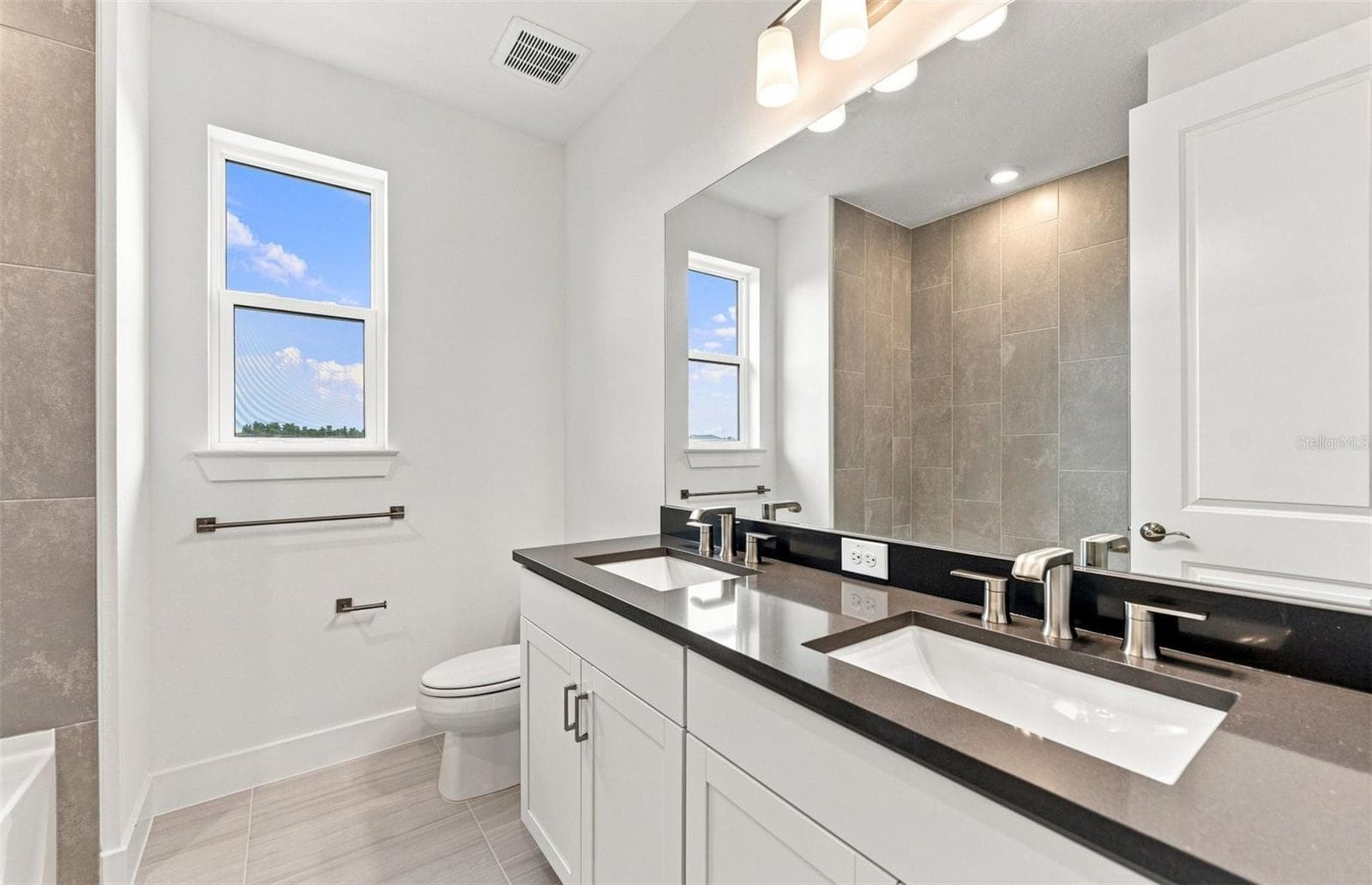 Bathroom 4 w/Dual Sinks - 35224 COHAGEN TRL, ZEPHYRHILLS