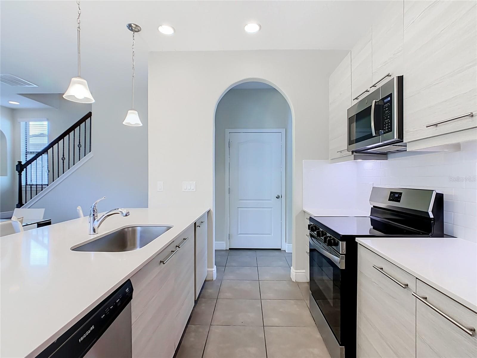 Single Family Residence at 208 BROOKES PL, HAINES CITY, photo 5 of 43