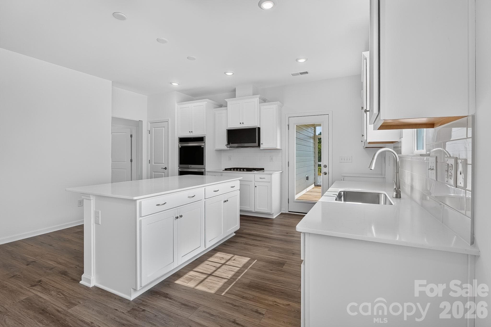 Single Family Residence at 378 Waxhaw Village Road, Lancaster, photo 18 of 27