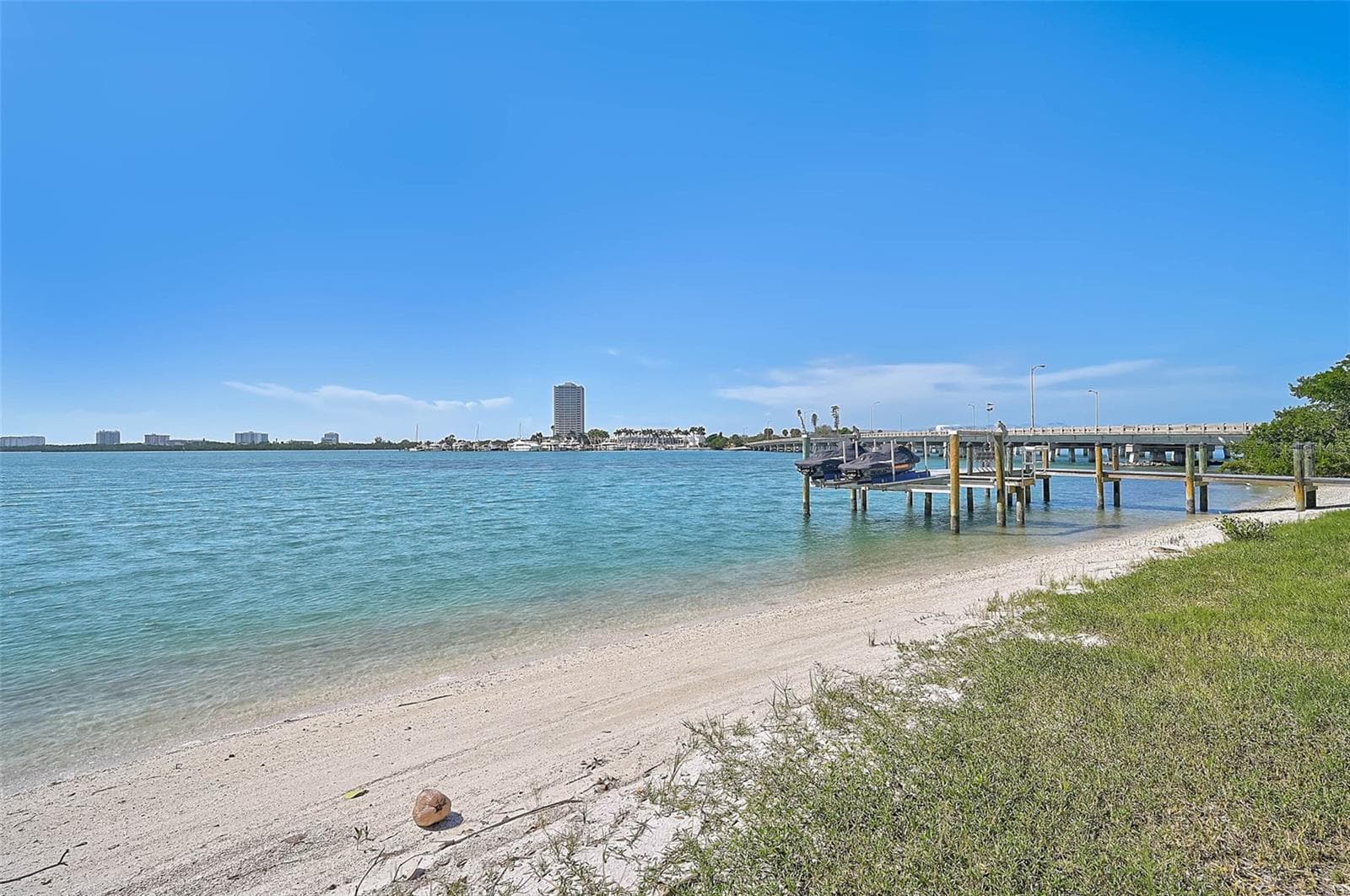 Single Family Residence at 101 SEAGULL LN, SARASOTA, photo 55 of 64