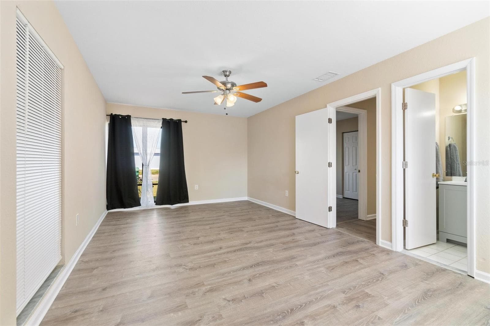 Single Family Residence at 3074 BROADPOINT DR, PUNTA GORDA, photo 15 of 25