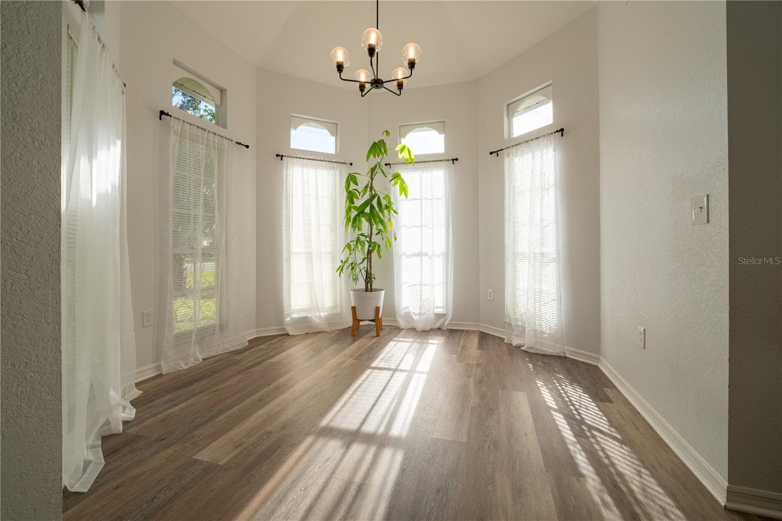 Single Family Residence at 5722 ANTLER TRL, LAKELAND, photo 7 of 19