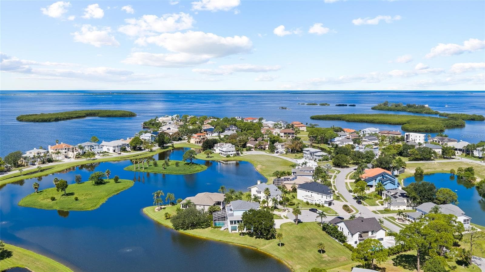 Single Family Residence at 2106 PELICAN CT, TARPON SPRINGS, photo 72 of 83