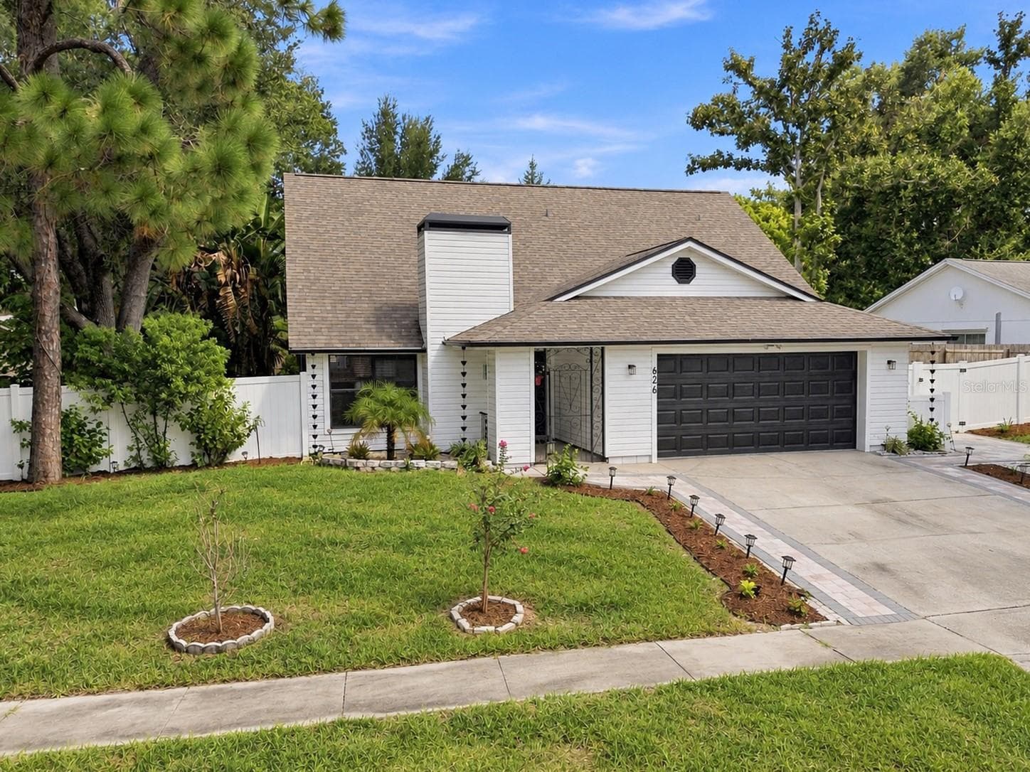 Single Family Residence at 626 FOREST HILLS DR, BRANDON, photo 35 of 38