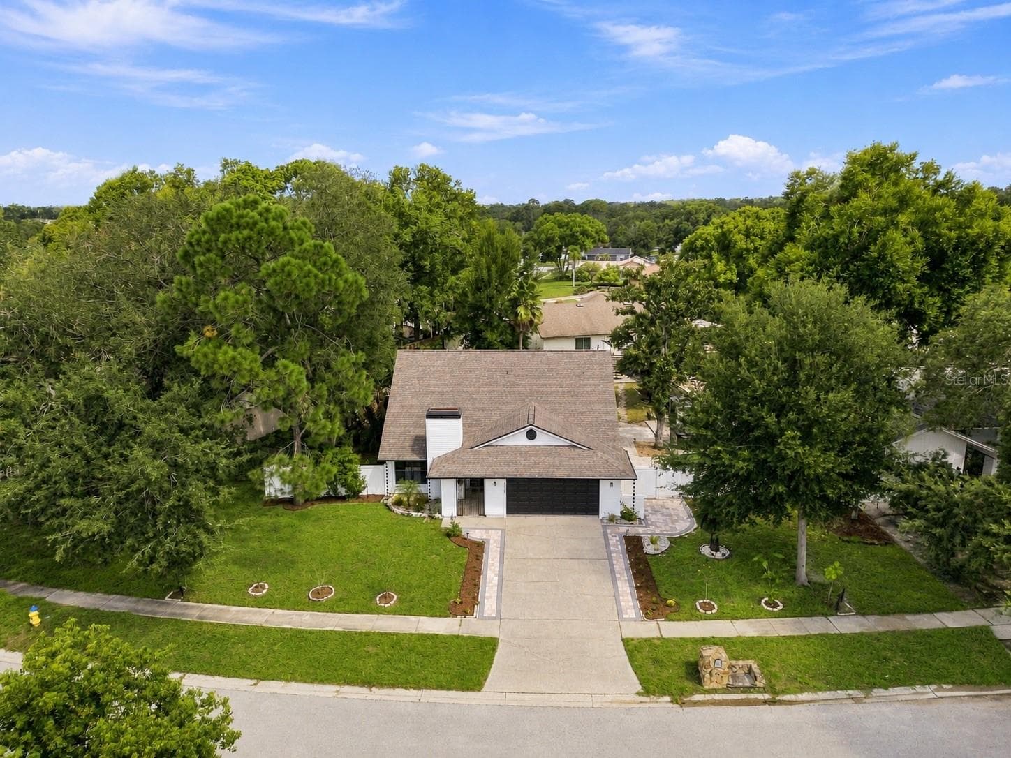 Single Family Residence at 626 FOREST HILLS DR, BRANDON, photo 36 of 38