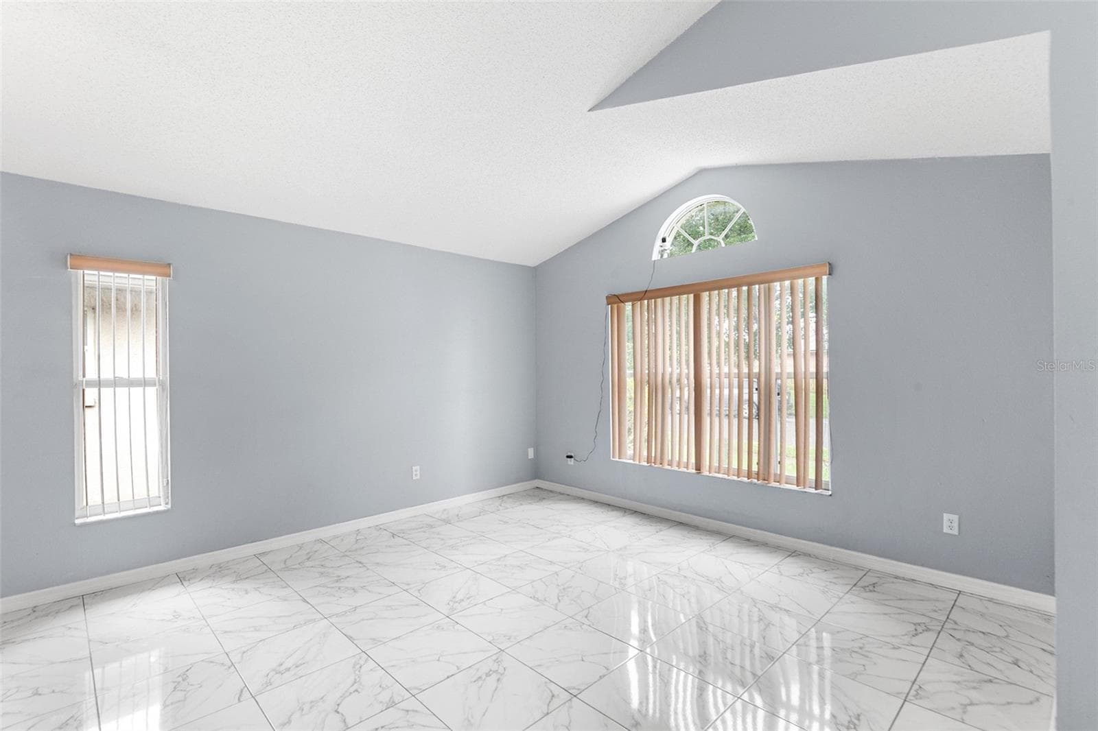 Single Family Residence at 7814 ELMSTONE CIR, ORLANDO, photo 6 of 38