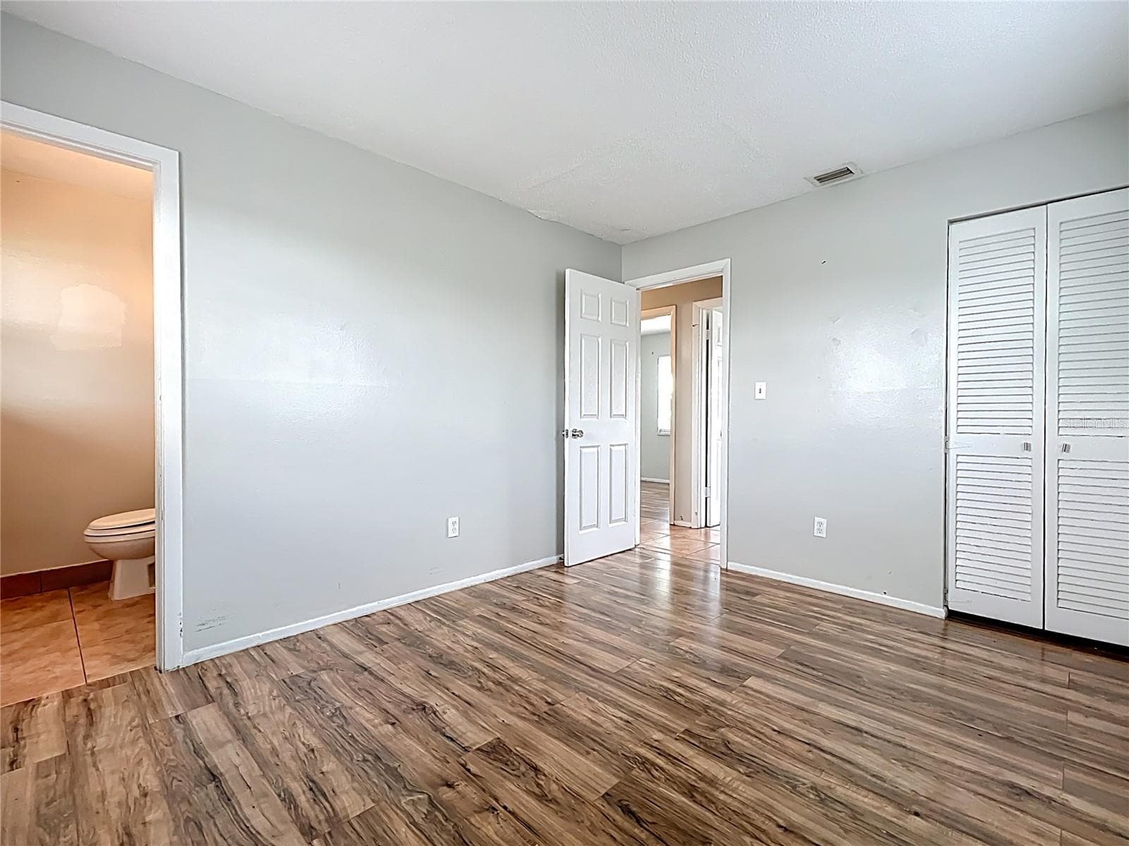 Single Family Residence at 4343 LAKE RICHMOND DR, ORLANDO, photo 7 of 14