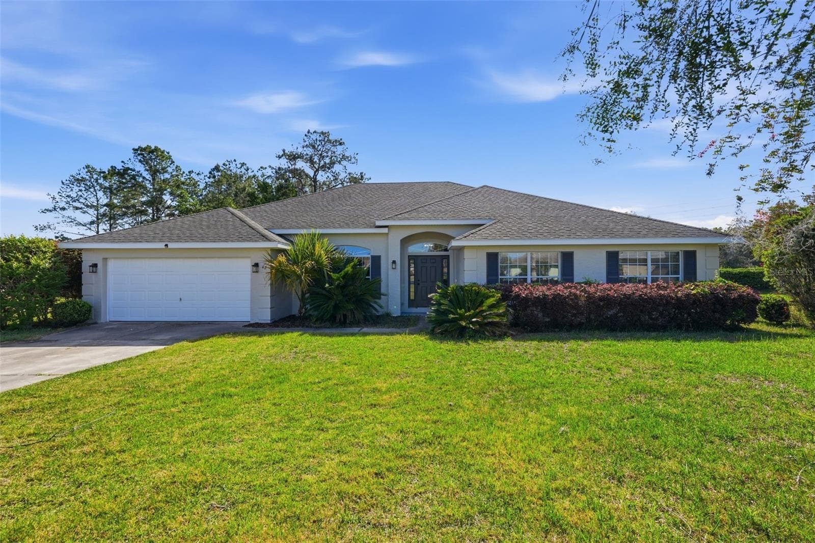 42 SUNRISE DR