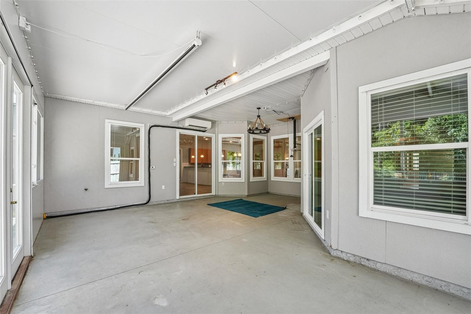 Florida Room w/Movie screen - 353 CRESCENT KEY DR, ST AUGUSTINE