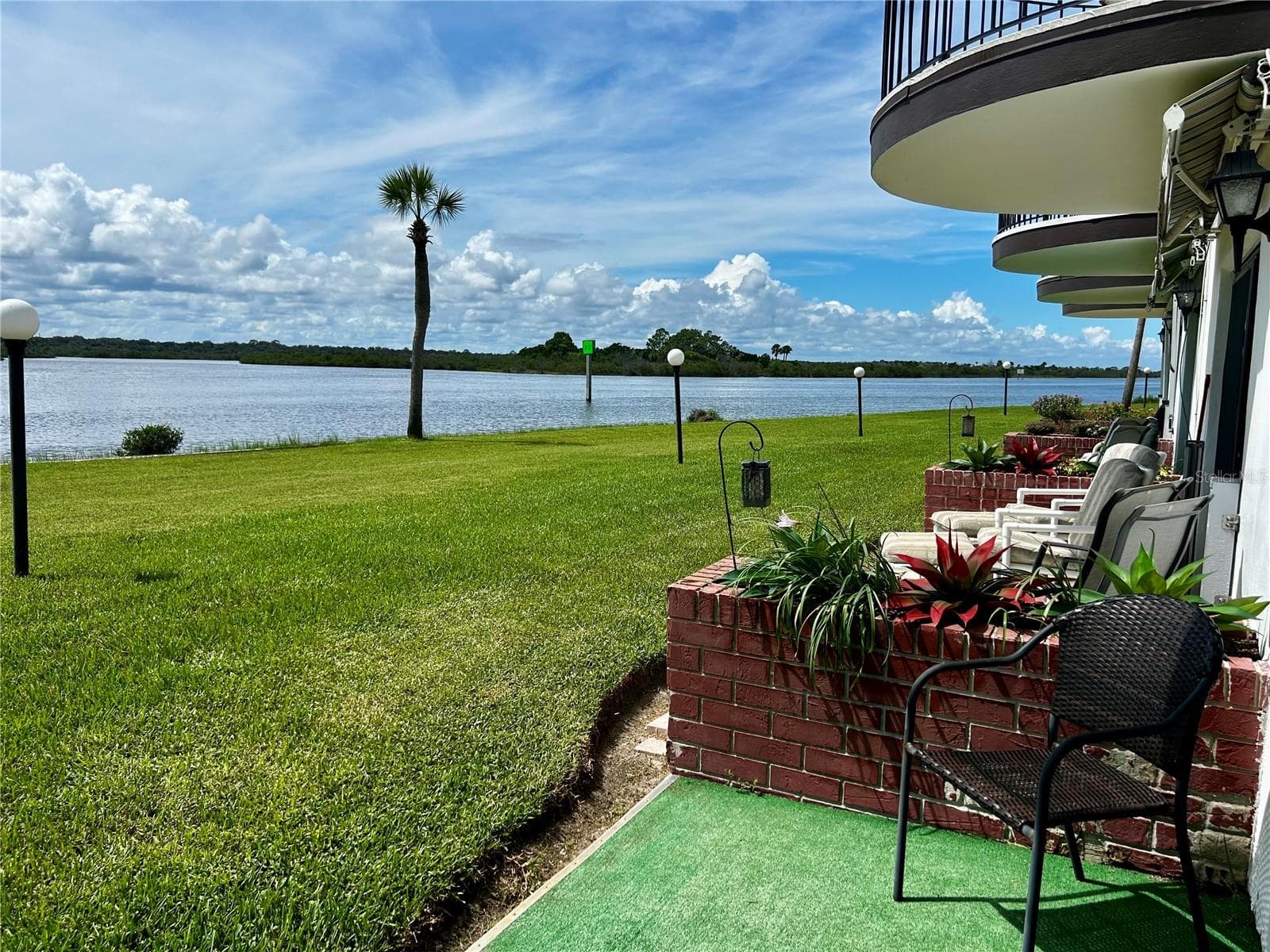 Downstairs patio - 29 S OCEAN PALM DR, FLAGLER BEACH