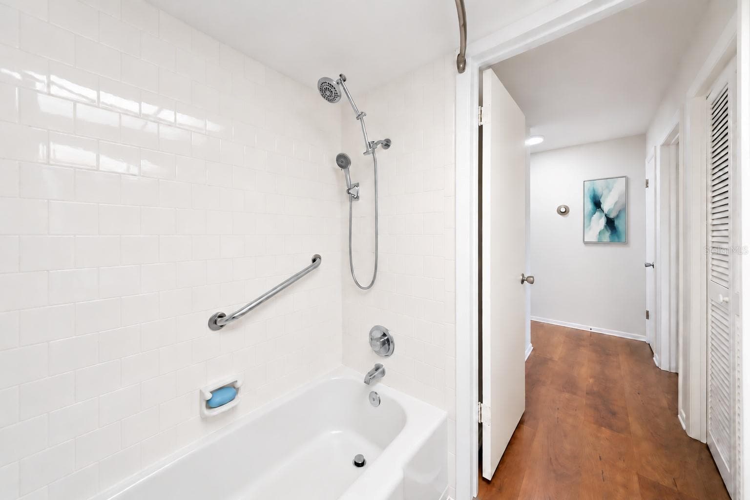 Condominium at 2507 BENEVA RD #6, SARASOTA, photo 18 of 35