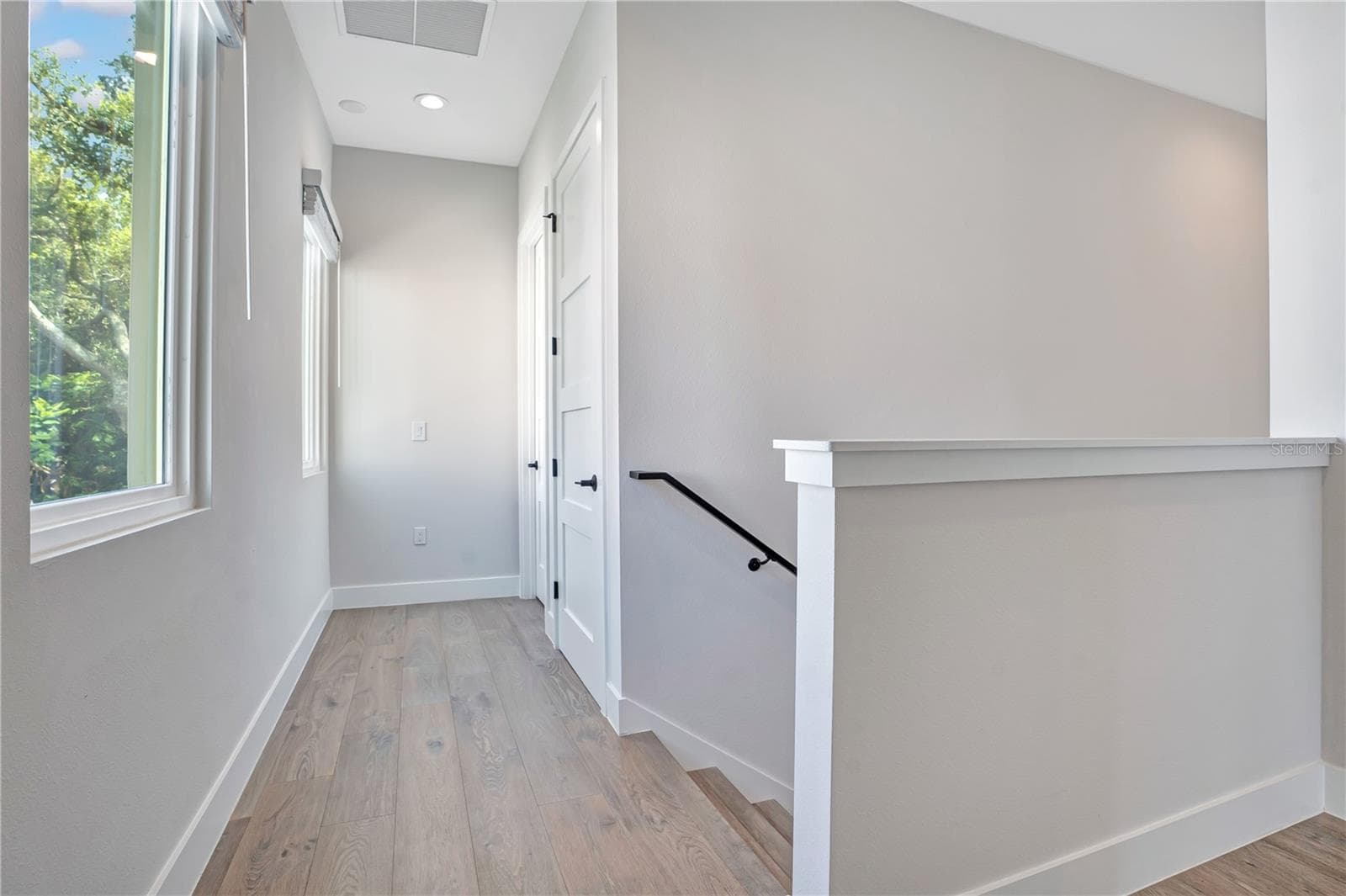 Entry way to upstairs - 1927 S LAKEMONT AVE, WINTER PARK