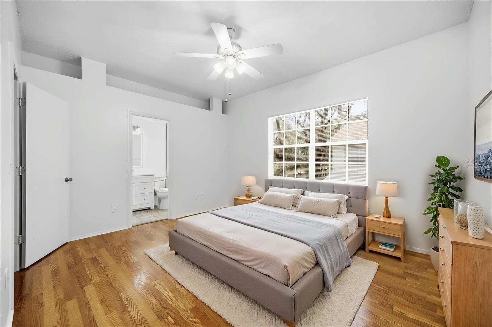 Bedroom #1, Ensuite Bath - Virtually Staged - 601 BAINBRIDGE DR, BRANDON