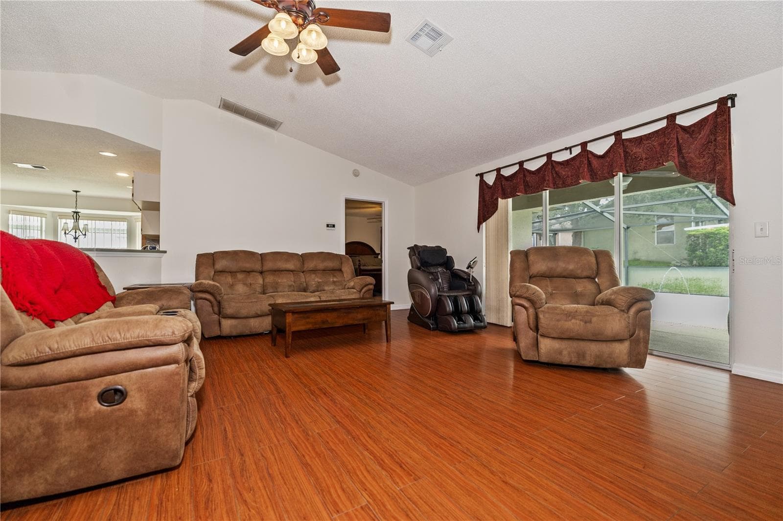 Single Family Residence at 406 PALA WAY, SPRING HILL, photo 5 of 27