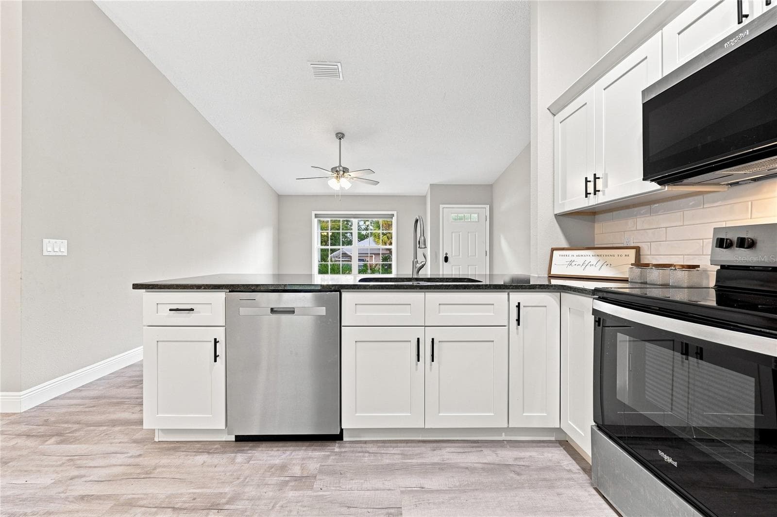 Kitchen - 7390 N IRELAND DR, DUNNELLON