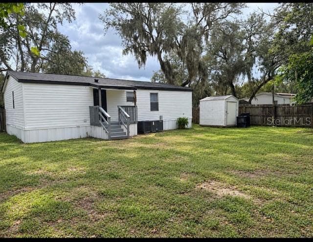 Manufactured Home at 9713 XENIA ST, NEW PORT RICHEY, photo 16 of 17