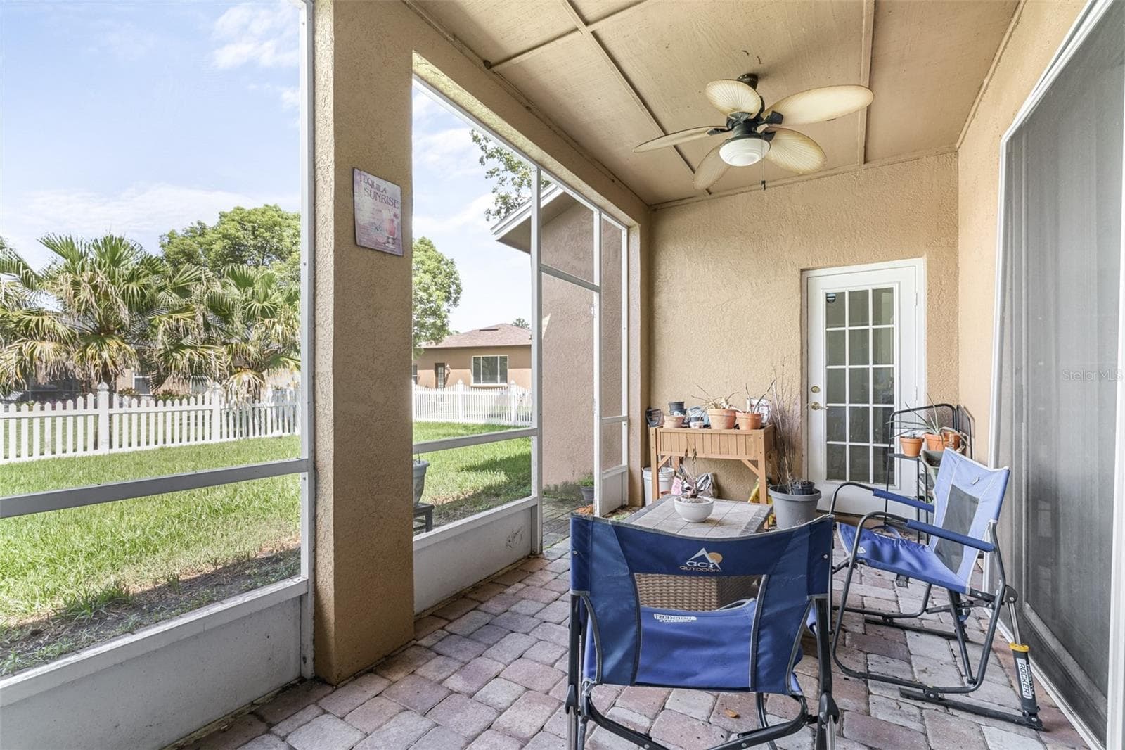 Single Family Residence at 17012 FALCONRIDGE RD, LITHIA, photo 52 of 100