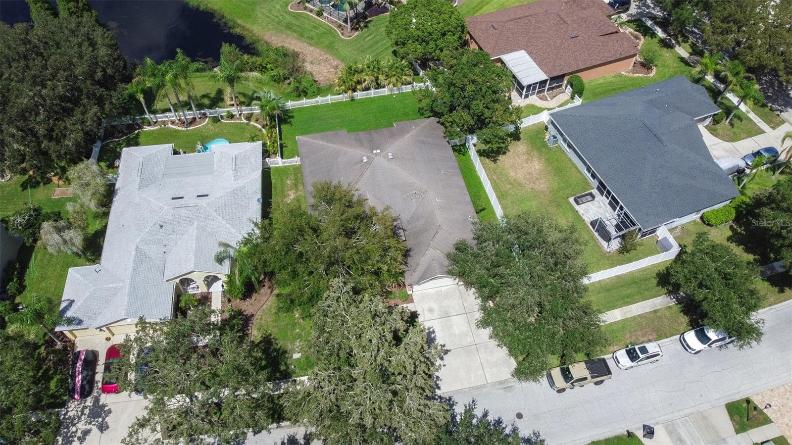 Single Family Residence at 17012 FALCONRIDGE RD, LITHIA, photo 68 of 100