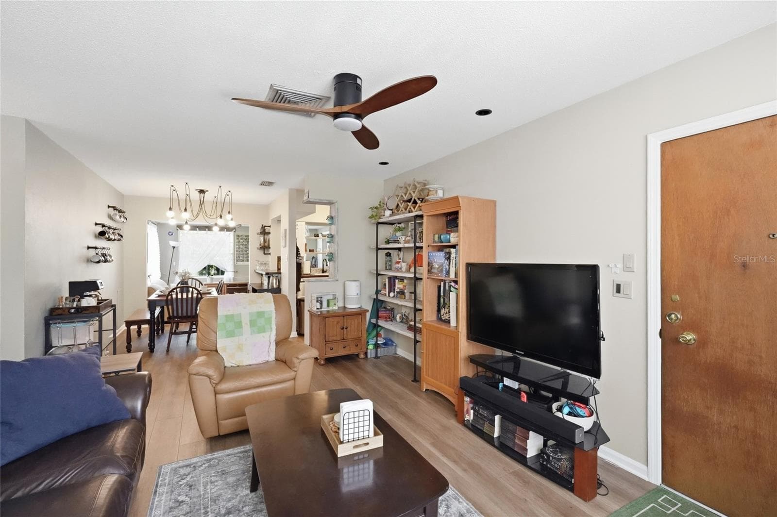 Condominium at 4507 9TH ST W #I8, BRADENTON, photo 5 of 63