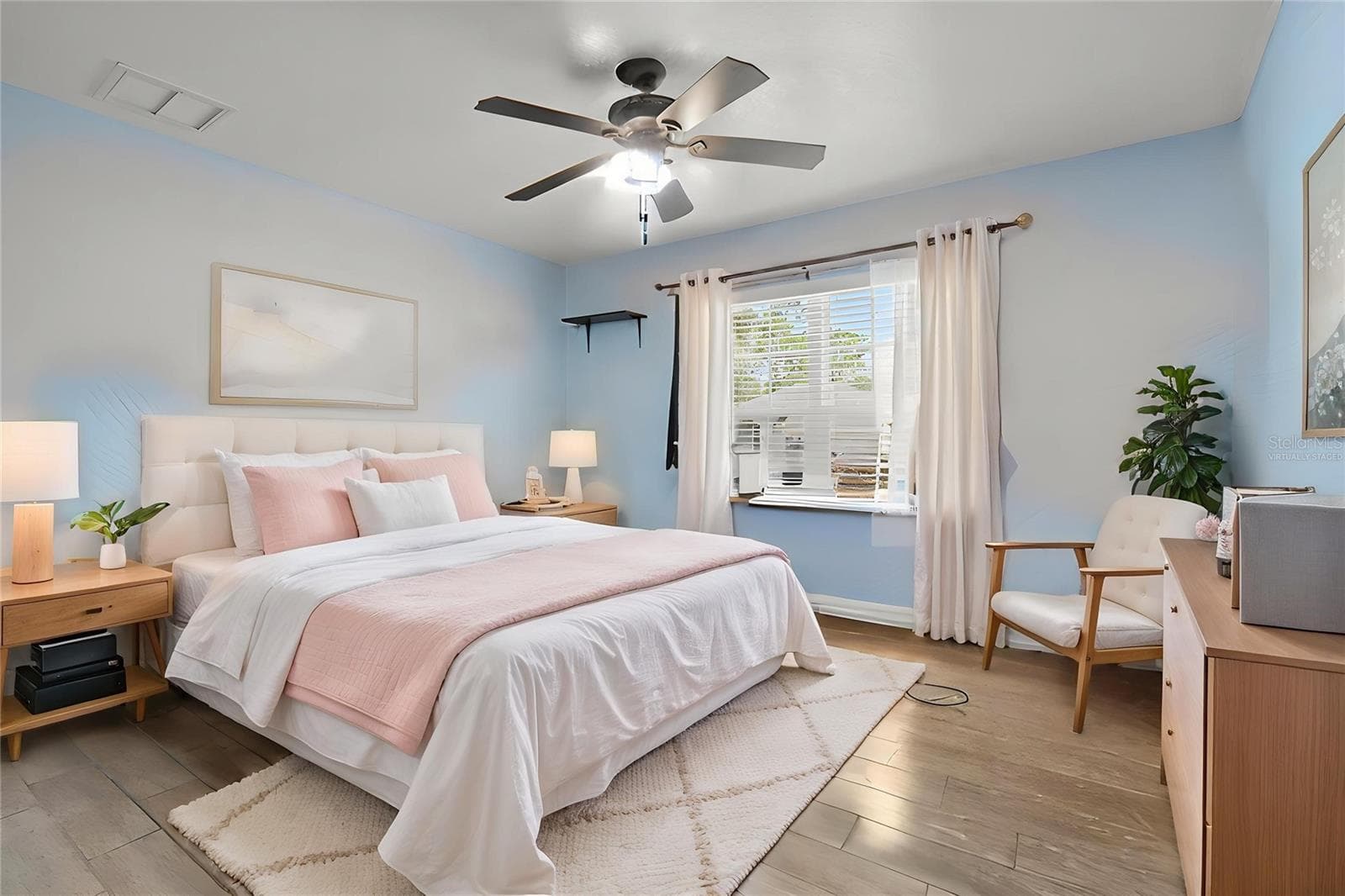 Virtually Staged - 12258 HARRIS HAWK RD, WEEKI WACHEE