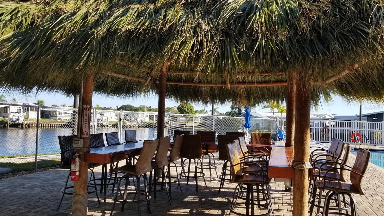 Tiki Hut Entertainment Area - 636 MOUNT PINEY AVE NE #702, ST PETERSBURG
