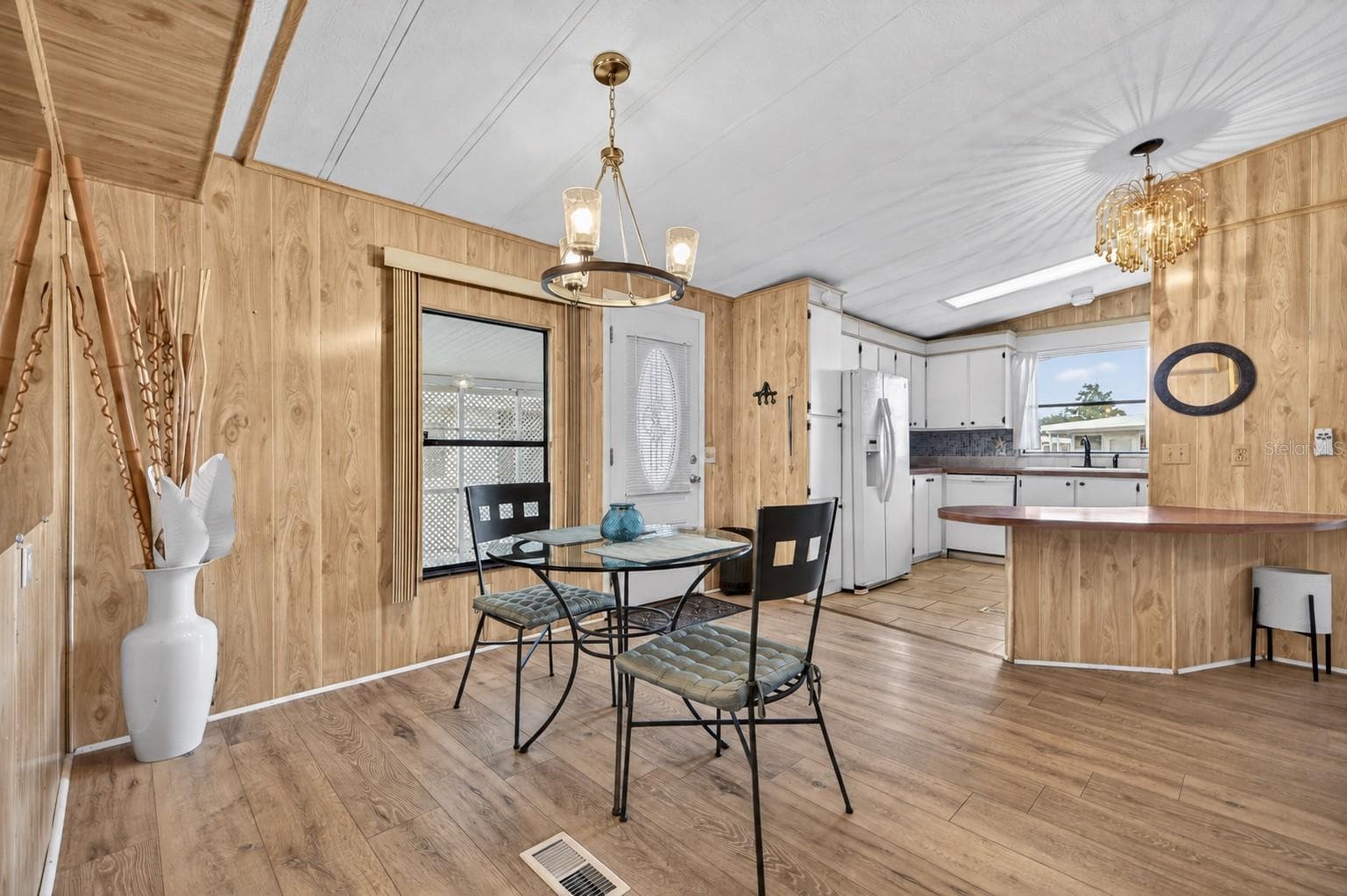 Manufactured Home at 7880 54TH AVE N #38, ST PETERSBURG, photo 12 of 28
