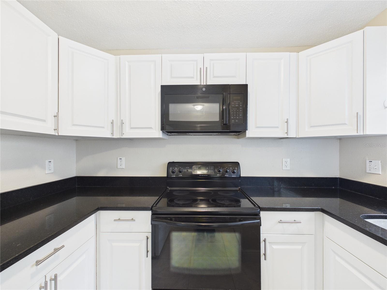 Kitchen - 2800 E 113TH AVE #213, TAMPA