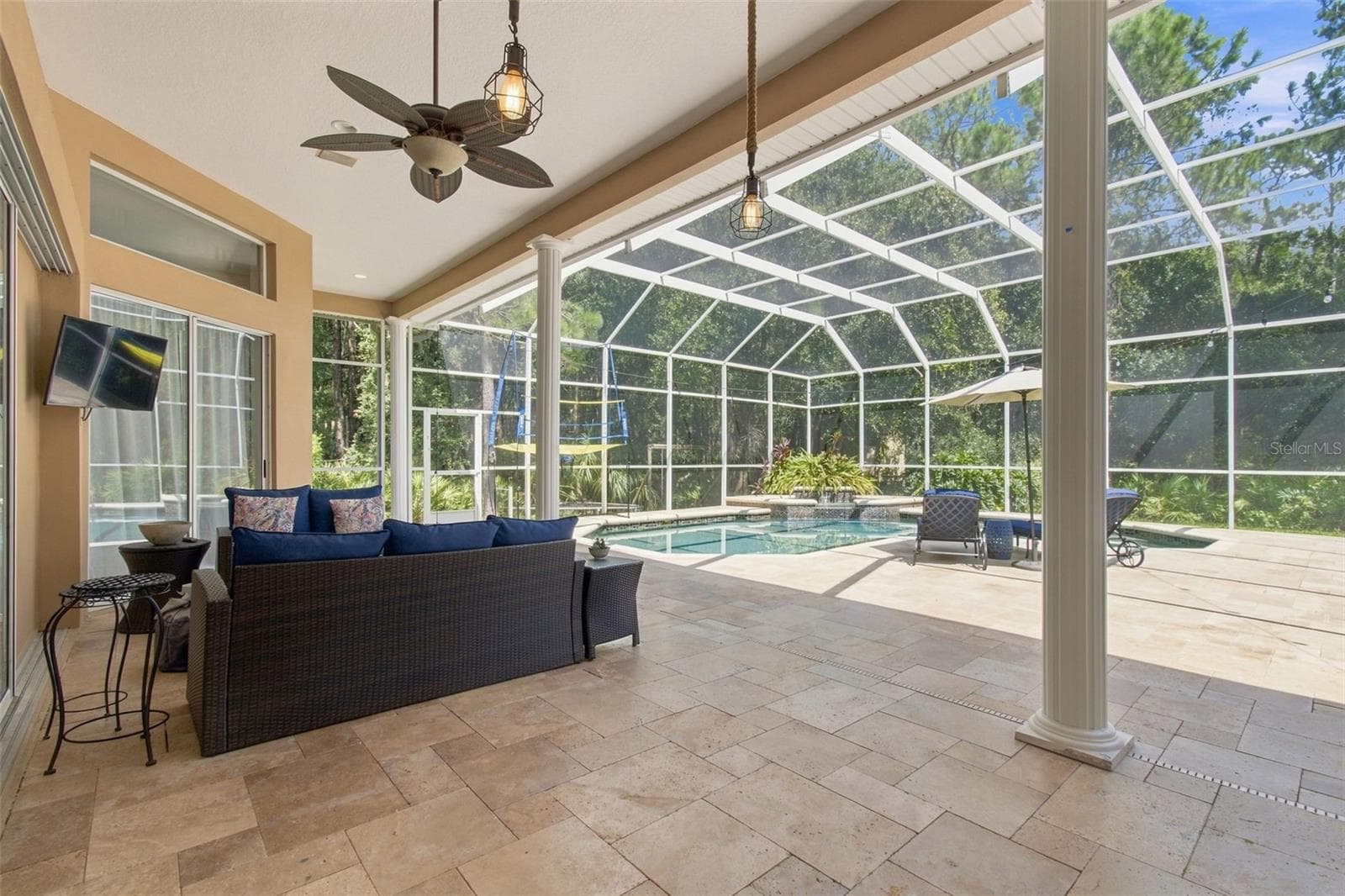 Single Family Residence at 9212 PINE ISLAND CT, TAMPA, photo 70 of 111