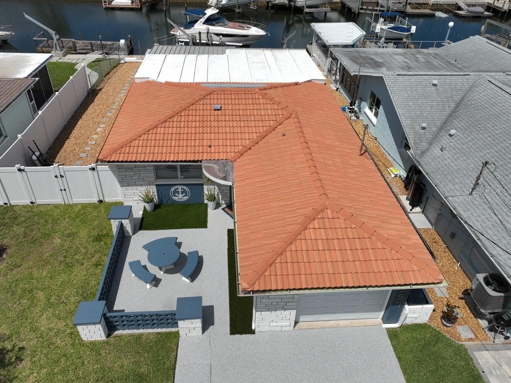Single Family Residence at 4927 BLUE HERON DR, NEW PORT RICHEY, photo 8 of 36