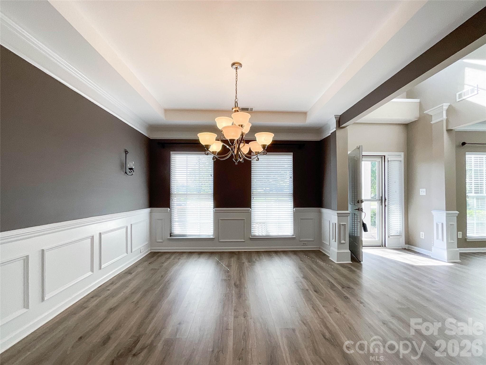 Single Family Residence at 1112 Tranquil Falls Lane, Matthews, photo 7 of 45