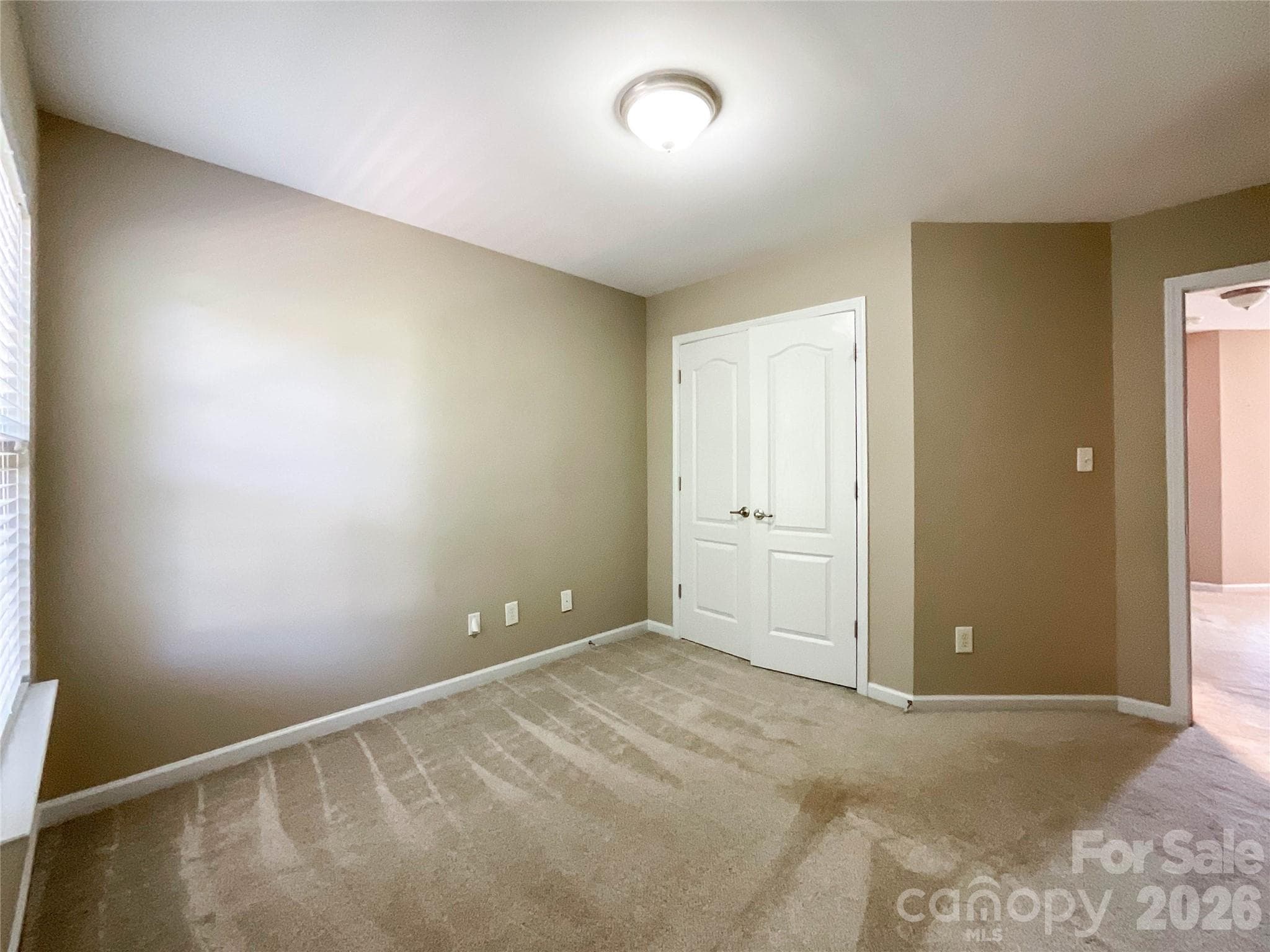 Single Family Residence at 1112 Tranquil Falls Lane, Matthews, photo 29 of 45