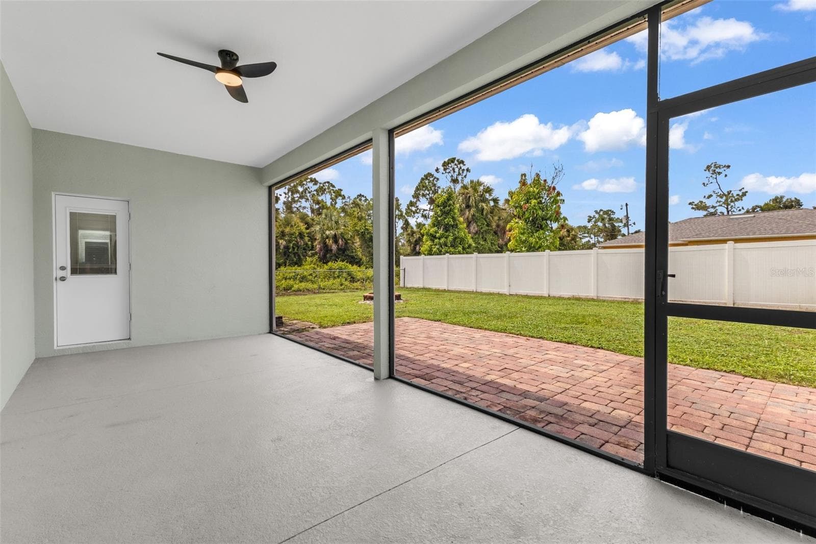 Screened in lanai perfect for gathering with Family & Friends. - 2739 ATWATER DR, NORTH PORT