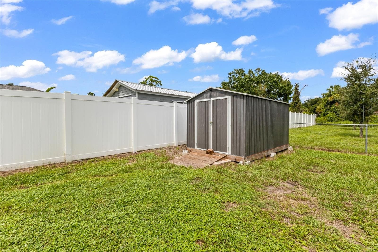 Bonus shed for your extra storage. - 2739 ATWATER DR, NORTH PORT