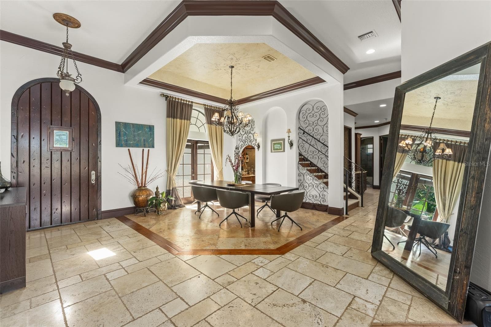 Single Family Residence at 8142 TIBET BUTLER DR, WINDERMERE, photo 4 of 79