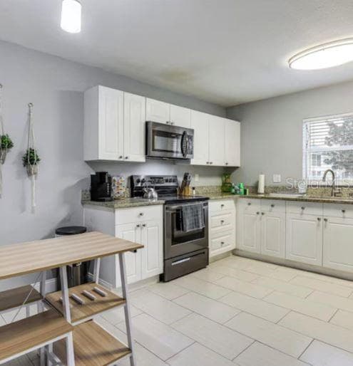 Single Family Residence at 2704 CLUB CORTILE CIR, KISSIMMEE, photo 4 of 33