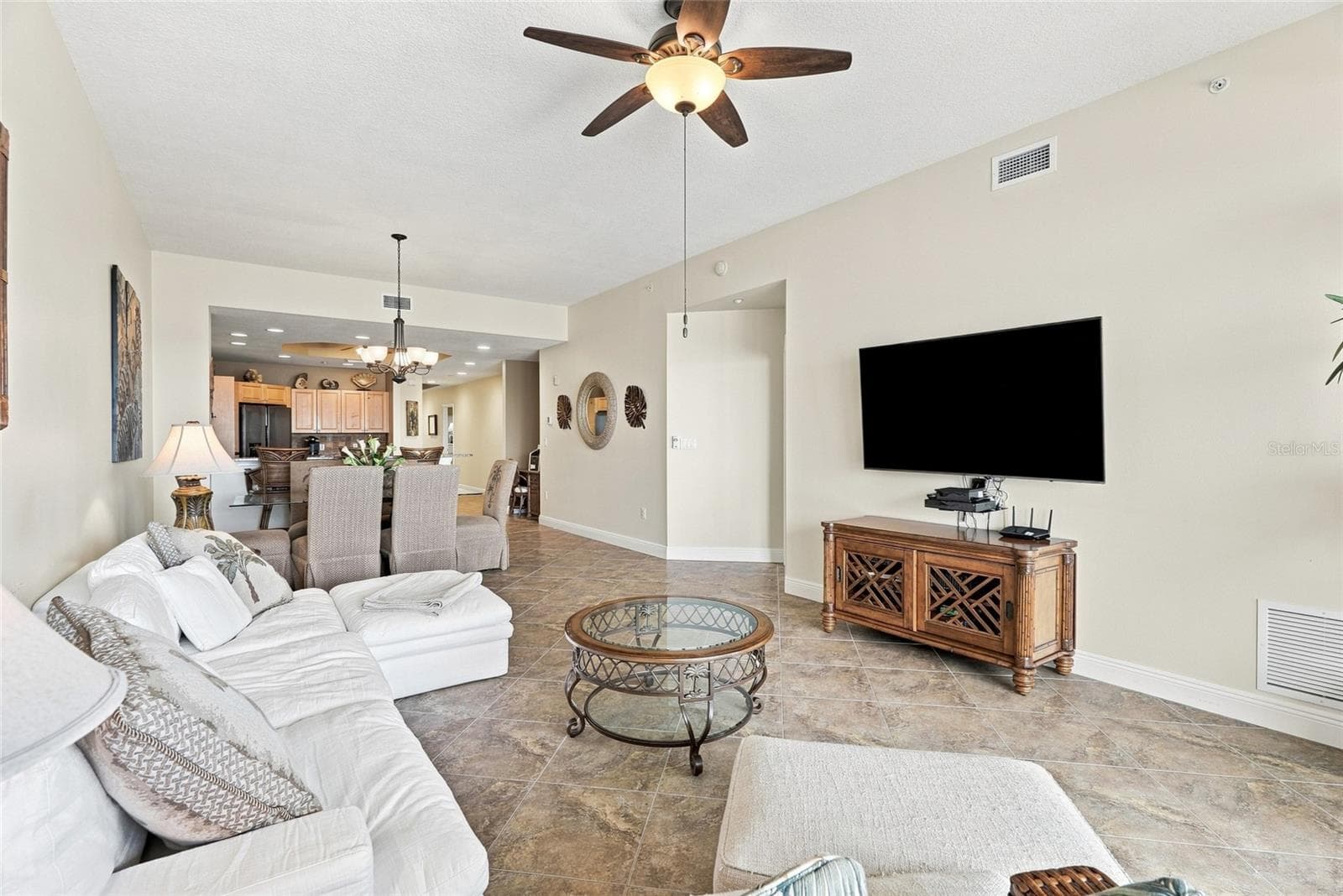 Condominium at 17735 GULF BLVD #204, REDINGTON SHORES, photo 17 of 60